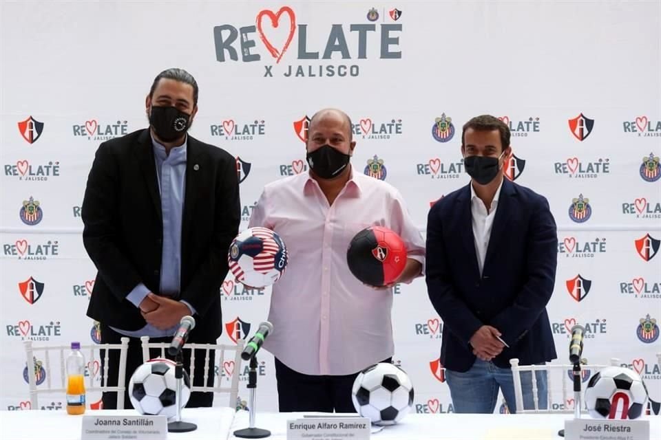Alfaro se reunió con los presidente de Atlas y Chivas para un evento de la campaña ReLate X Jalisco.
