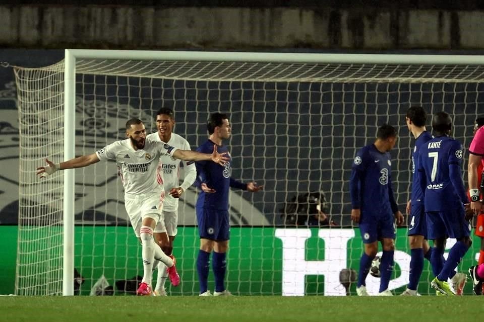Karim Benzema logró su gol 71 en la Champions League.