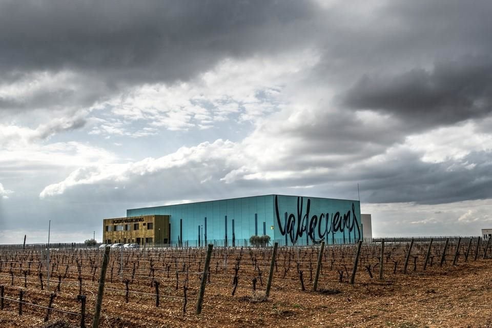 Bodegas Valdecuevas, Rueda (Valladolid, España).
