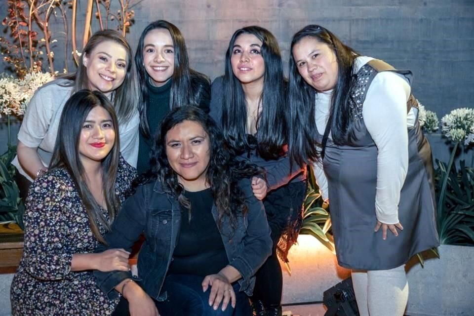 Ellas urgen a acabar con los sesgos que limitan la participación de la mujer en todos los ámbitos.