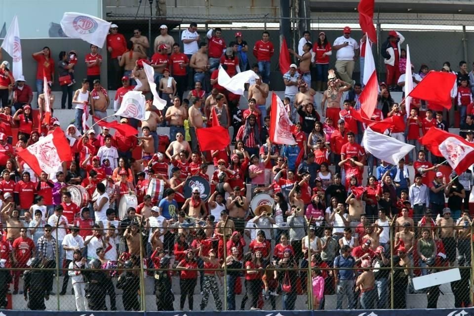 La gente de la Perra Brava cree que negarle el ingreso a la barra visitante no es la solución.