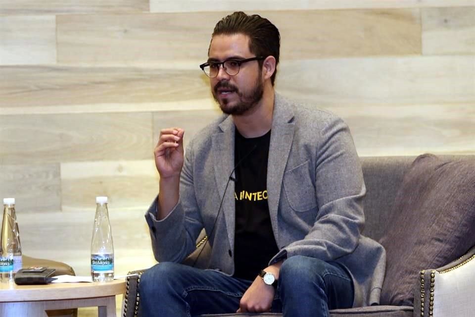 Roberto Aguilar, CEO de Día Fintech & Aguilar Zank.