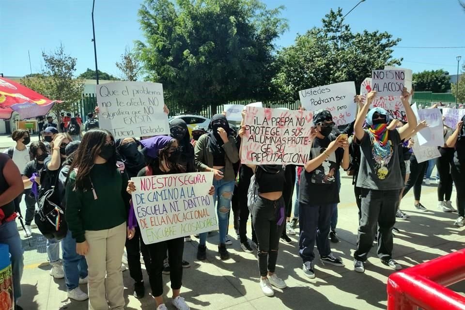 Alumnos de la UdeG dijeron que sus quejas no habían sido atendidas.