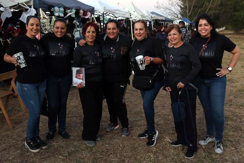 Desde Arandas viajó la familia López para no perderse el show del boricua.