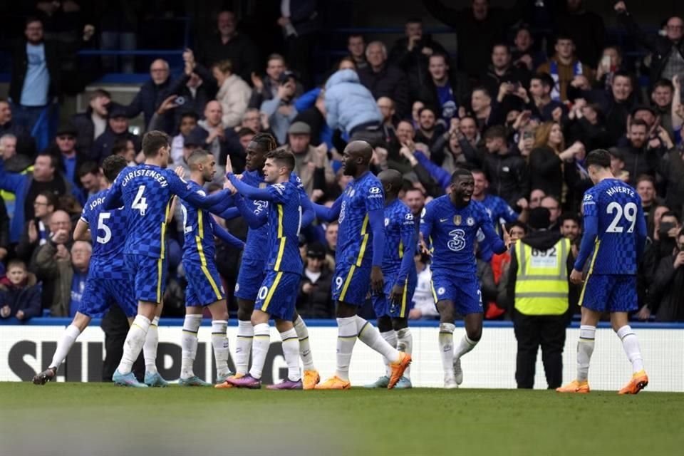 Los 'Blues' llegaron a 59 puntos para afianzarse en el tercer sitio general de la Liga Premier.