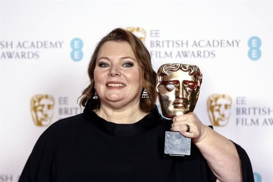 Joanna Scanlan sorprendió a todos como Mejor Actriz por la cinta 'After Love'.