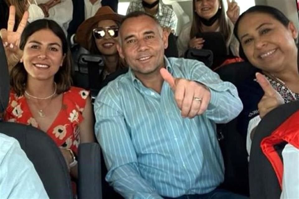 Representantes de Morena denunciaron en el IEPC el accionar de integrantes de Movimiento Ciudadano por la iniciativa de Parlamento Abierto.
