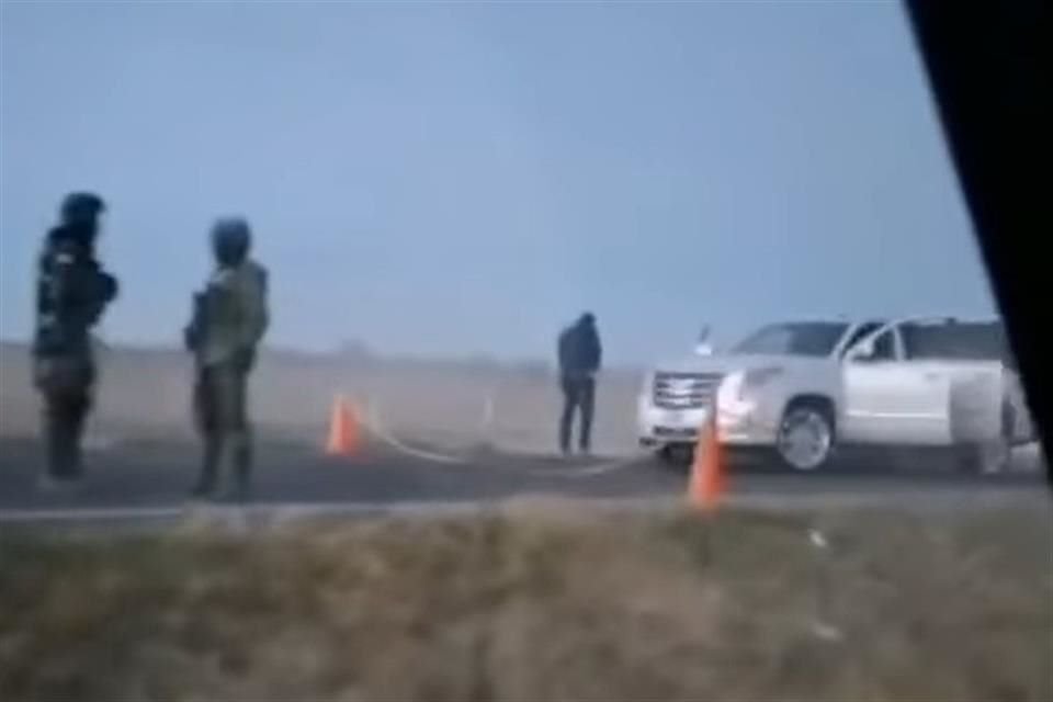 Camioneta de la empresaria y golfista Lidy Villalba de Heinz, tras el ataque en el que perdió la vida.