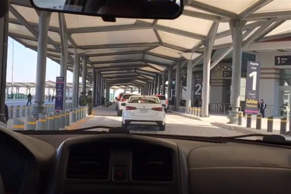 El Sitio 300 fijó en 664 pesos el servicio hasta el AIFA en un recorrido de una hora con 16 minutos por la carretera libre a Pachuca para evitar el pago de caseta.