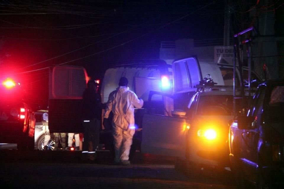 Escena del crimen en la Colonia El Panorámico, en Tonalá, donde asesinaron a un vendedor de departamentos.
