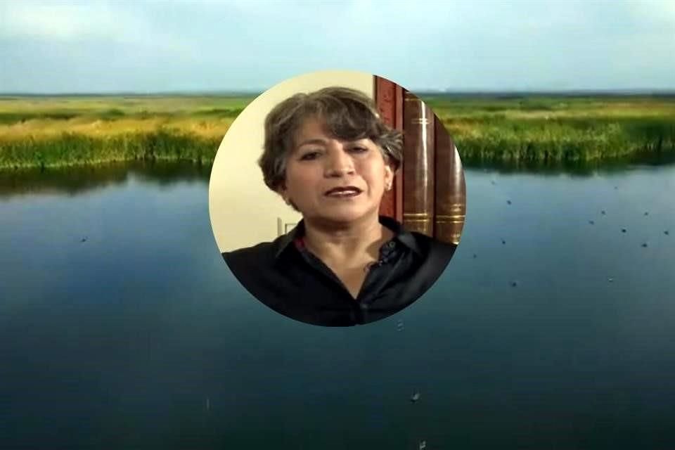 Como Alcaldesa de Texcoco, Delfina Gómez fue acusada de pedir diezmo a trabajadores.