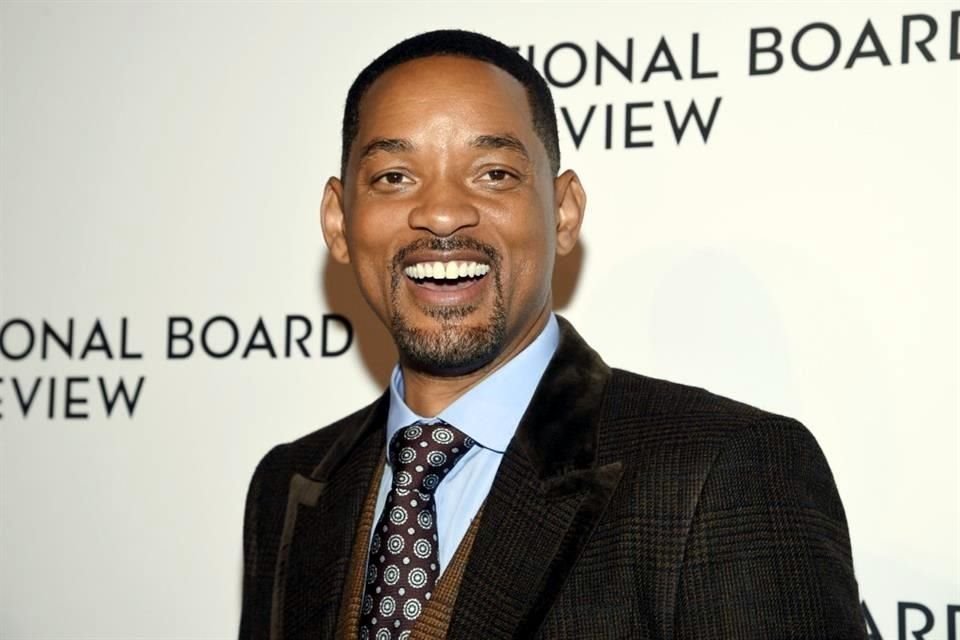 Un video de inicios de los 90 muestra a Will Smith haciendo una broma a una persona con alopecia; lo tunden en internet.