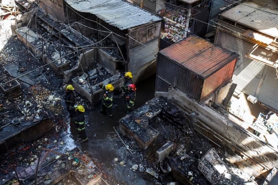 Hasta las 15:00 horas de ayer se habían retirado 6 mil toneladas de desechos.