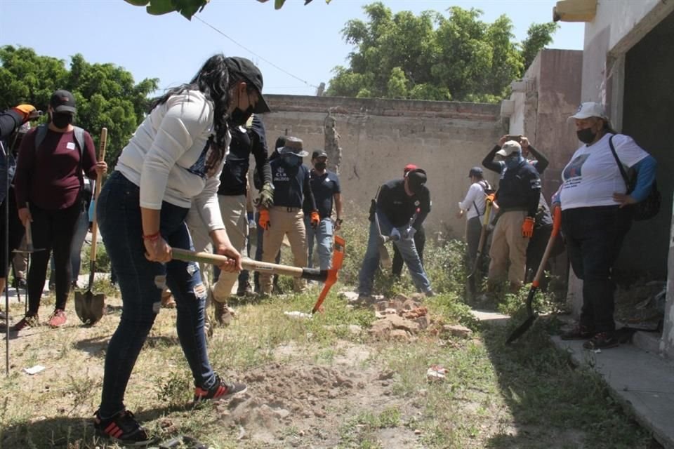 La Unidad de Búsqueda de Personas Desaparecidas en Tlajomulco colabora con buscadoras.