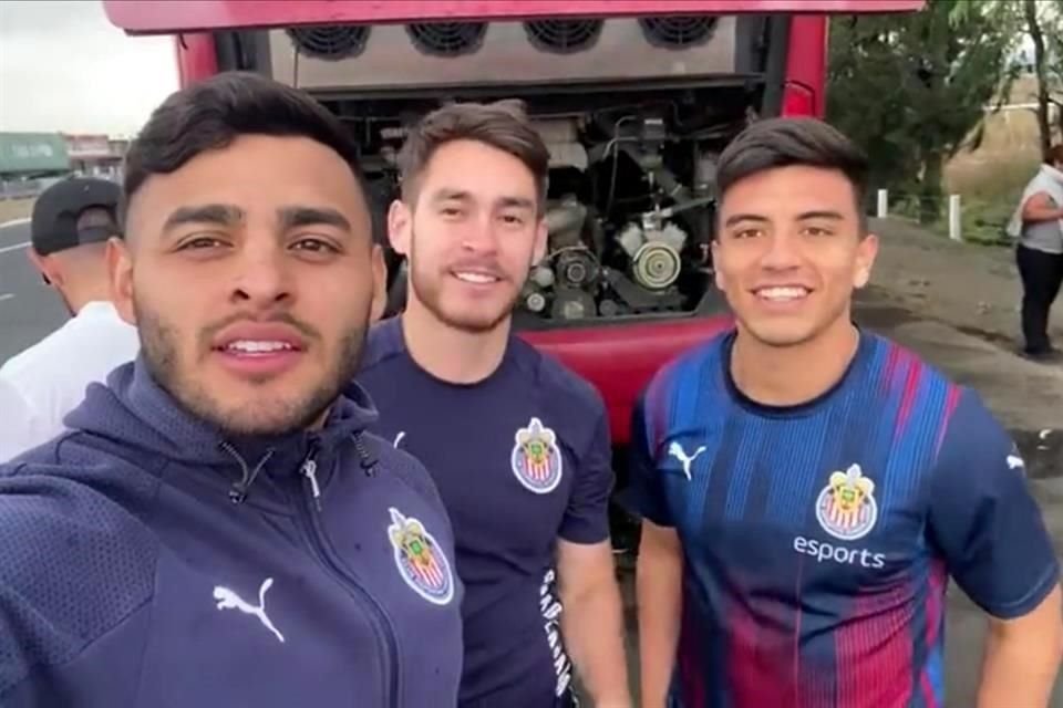 Alexis Vega, Jesús Angulo y Fernando Beltrán.
