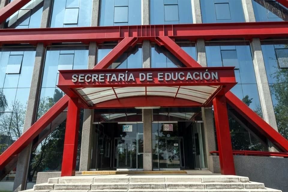 Fachada de  Secretaría de Educación Jalisco.