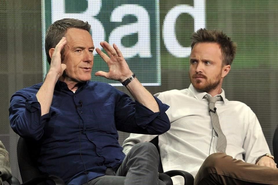 Bryan Cranston (izq.) y Aaron Paul (der.), protagonistas de la serie 'Breaking Bad', aparecerán en la última temporada de su precuela, 'Better Call Saul'.