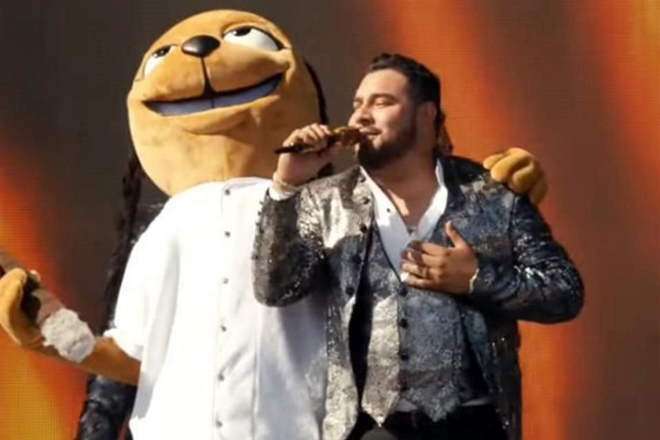 Tras dos años de espera por la pandemia, la Banda MS por fin logró cumplir su sueño de actuar en el festival de Coachella, este domingo.