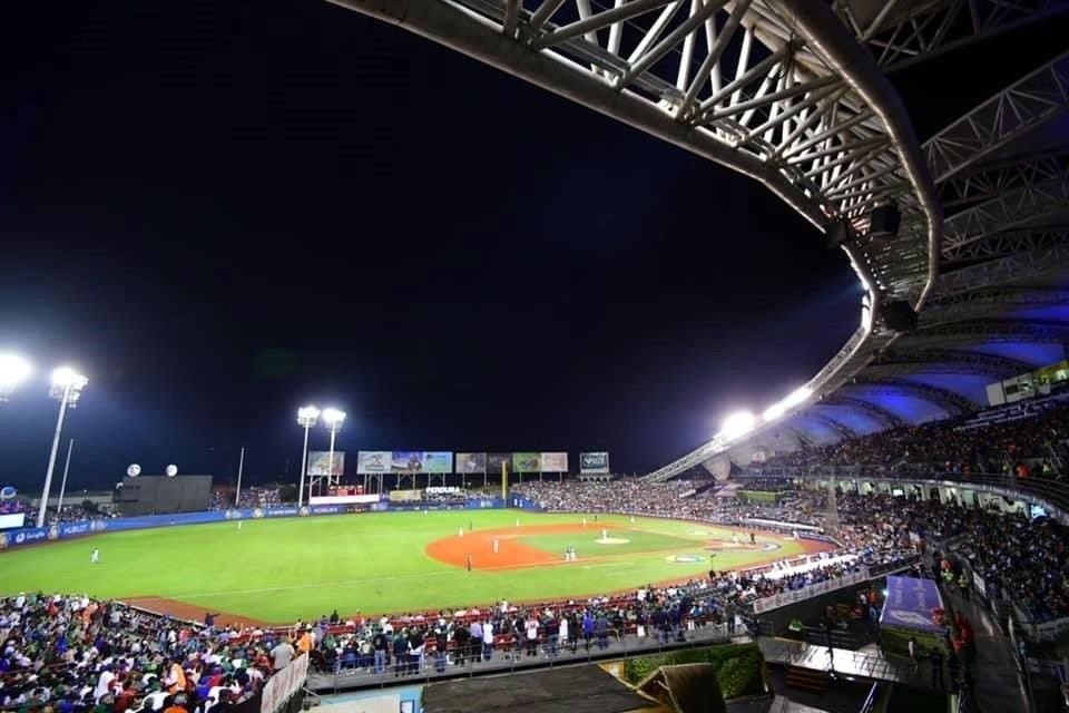 Charros de Jalisco resarcirá la afectación a la pista de atletismo y pagará para colcocarla en otra zona de la Ciudad.