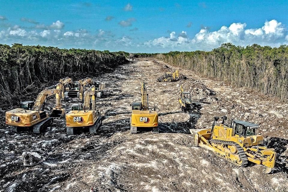 Las organizaciones señalaron que Fonatur presentó la MIA de forma extemporánea, lo que por sí mismo constituye un motivo para la cancelación de las obras.