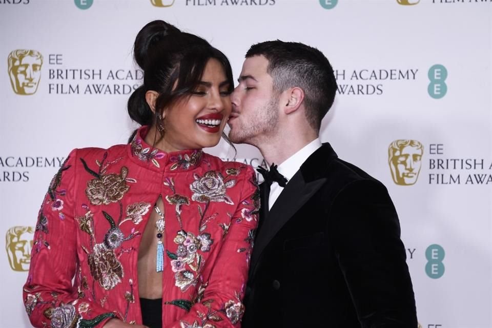 Nick Jonas y Priyanka Chopra escogieron el nombre para su bebé con orígenes hindúes, como homenaje a las raíces de la actriz.