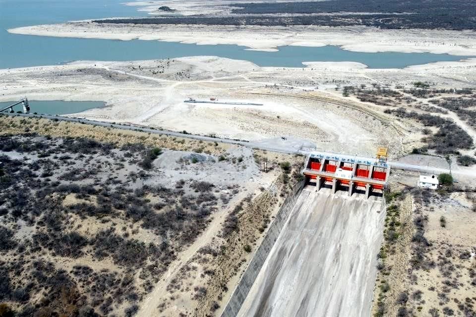El bajo nivel de almacenamiento de la Presa Cerro Prieto afecta actualmente el bombeo de agua, por lo que se realizan obras.