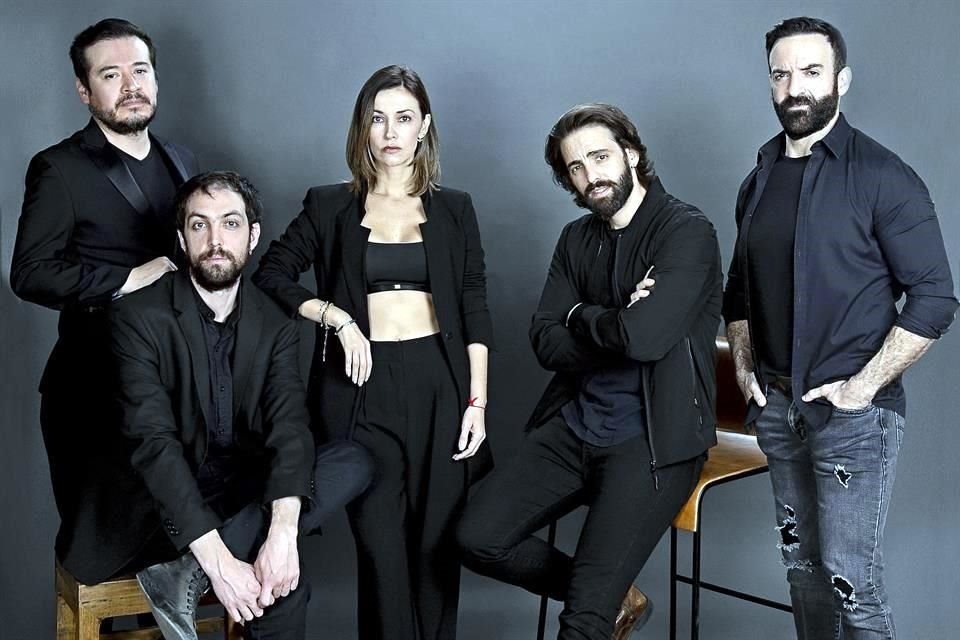 Un grupo de amigos, una empresa exitosa y un crimen a resolver te mantendrán al filo de la butaca en la obra '7 Años', en el Foro Lucerna.