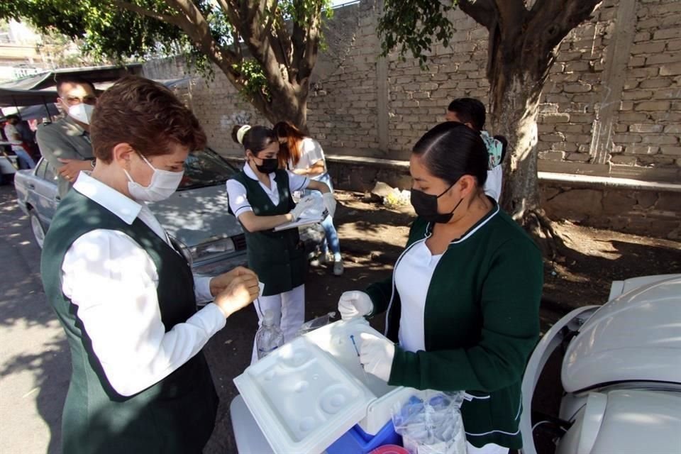 Las dosis empleadas serán AstraZeneca.