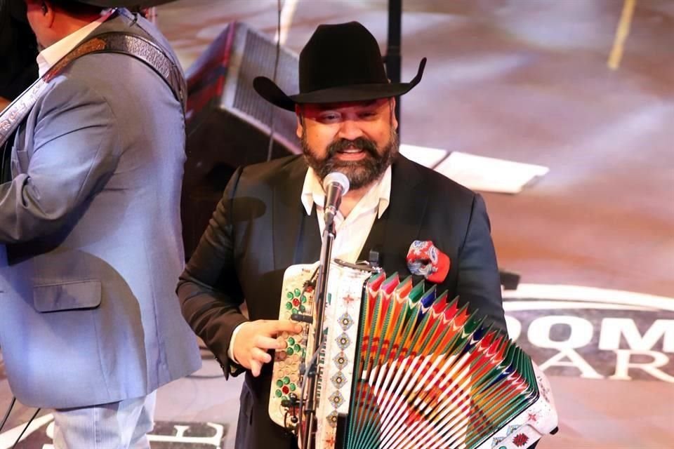 Intocable se presentó el viernes y anoche en el Dome Care para abrir la nueva temporada de la Expo Guadalupe.