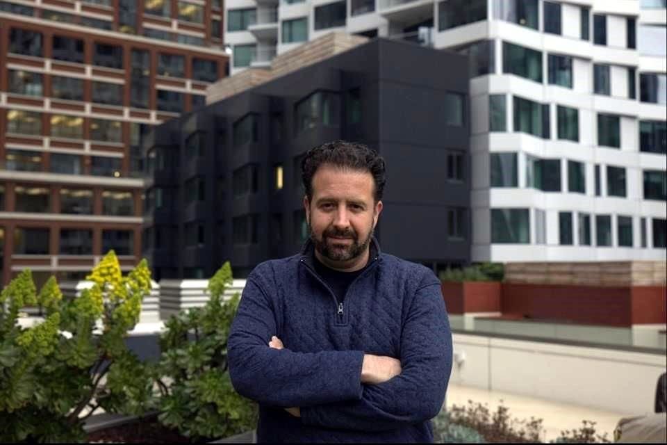 Ricardo Amper, empresario mexicano, fundador y CEO de Incode Technologies, compañía líder de identidad digital que está reinventando la forma en que las personas verifican su identidad.