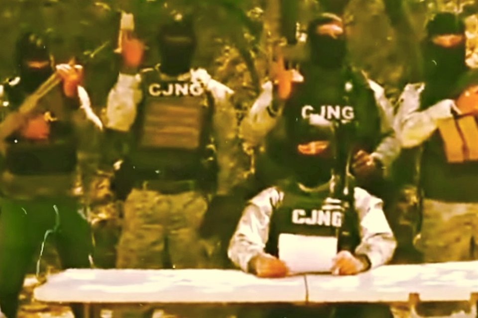 El 14 de marzo, presuntos integrantes del CJNG amenazaron a integrantes de los Pájaros Sierra. 