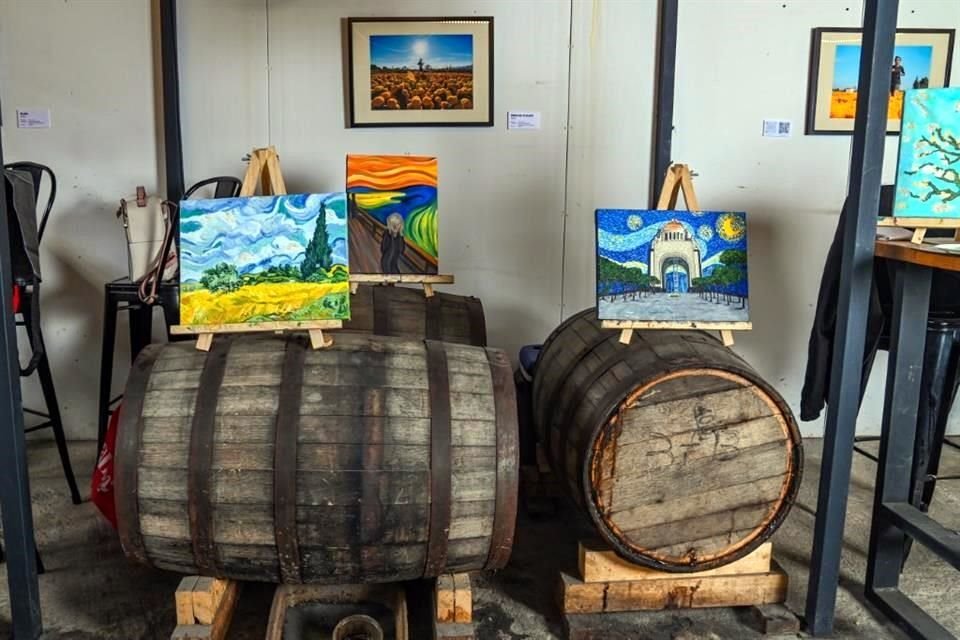 Tiempo de calidad es lo que necesitas con mamá, por eso llévala a crear una obra a la experiencia 'Pintor por un Día', en la colonia Roma.