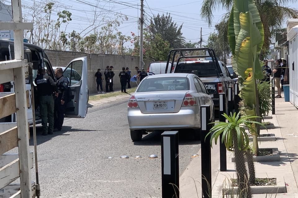 El hombre fue asesinado a balazos mientras paseaba a su perro, en la Colonia Valle de la Misericordia, en San Pedro Tlaquepaque.
