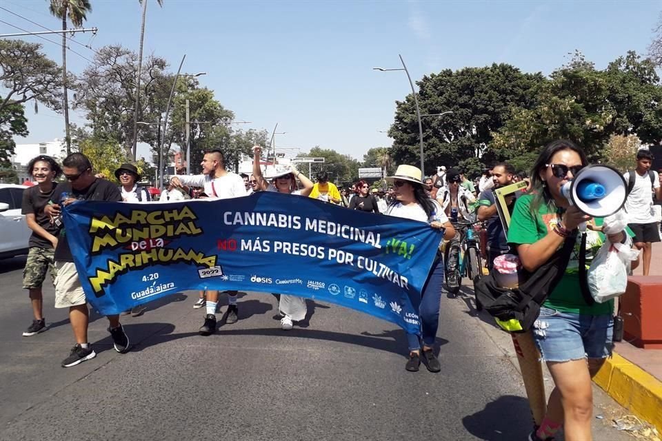 Marcha mundial por la mariguana en Guadalajara.