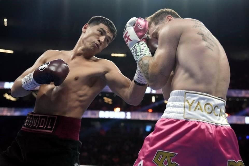 Dmitry Bivol buscó la pelea.