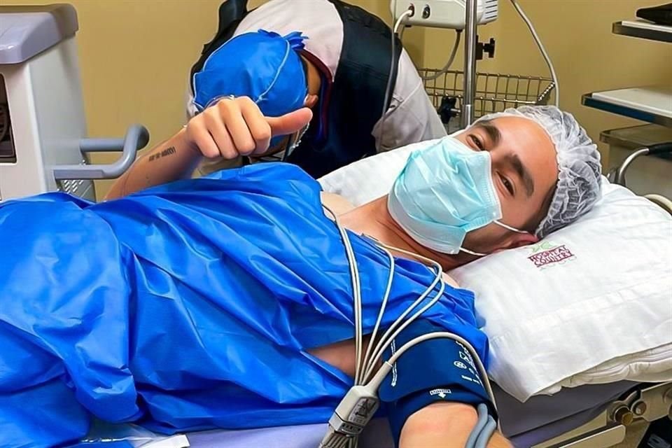Jesús 'Canelo' Angulo fue operado hoy.