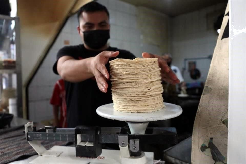 La tortilla acumula 14 meses consecutivos con una inflación mayor a 10% anual.