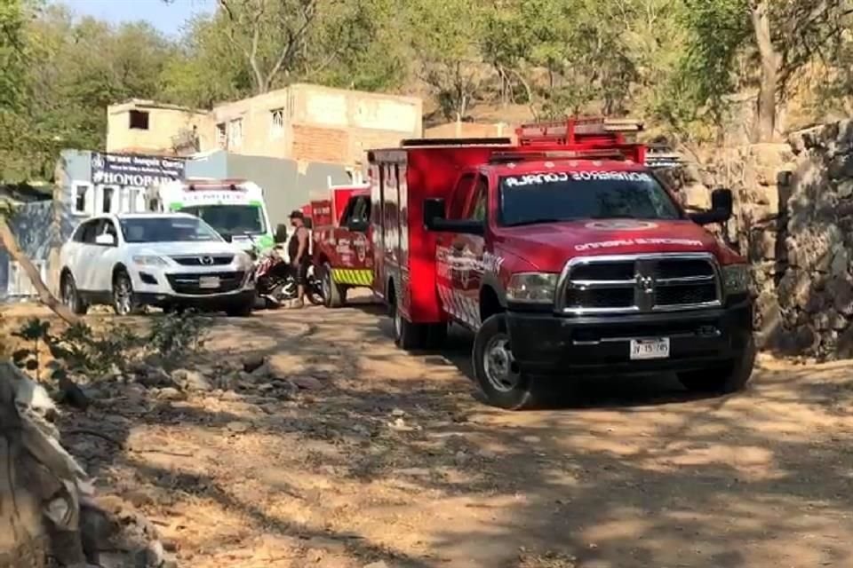 El hallazgo fue reportado aproximadamente a las 17:00 horas, en una zona cercana a los baños de aguas termales conocida como Las Pilitas, en la Colonia Nueva Israel.