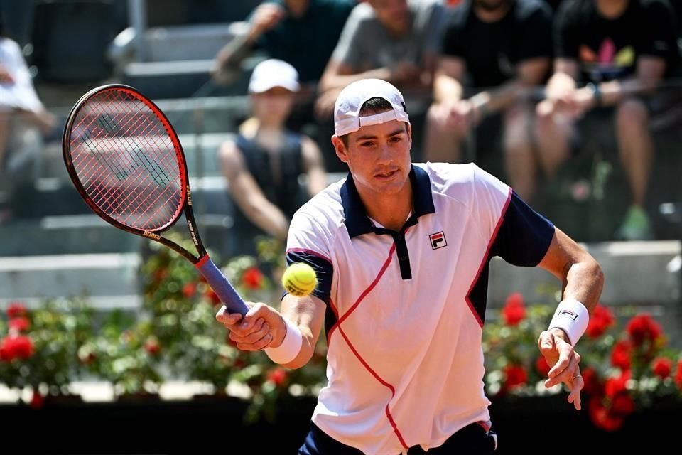 John Isner la pasó mal ante el nivel de Rafael Nadal.