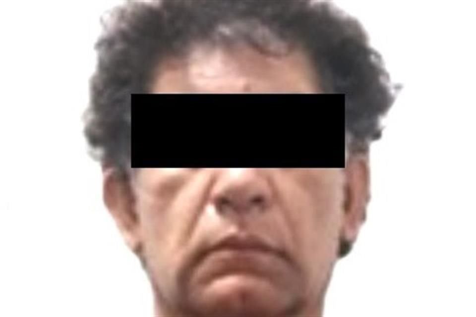 Jorge D. es acusado de trata de personas, por compartir fotografías y videos sexuales de menores de 18 años en internet.