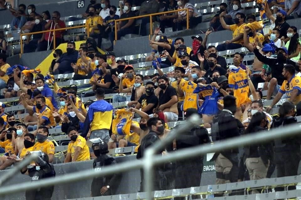 La afición que vaya al Estadio Jalisco debe prepararse con su Fan ID.