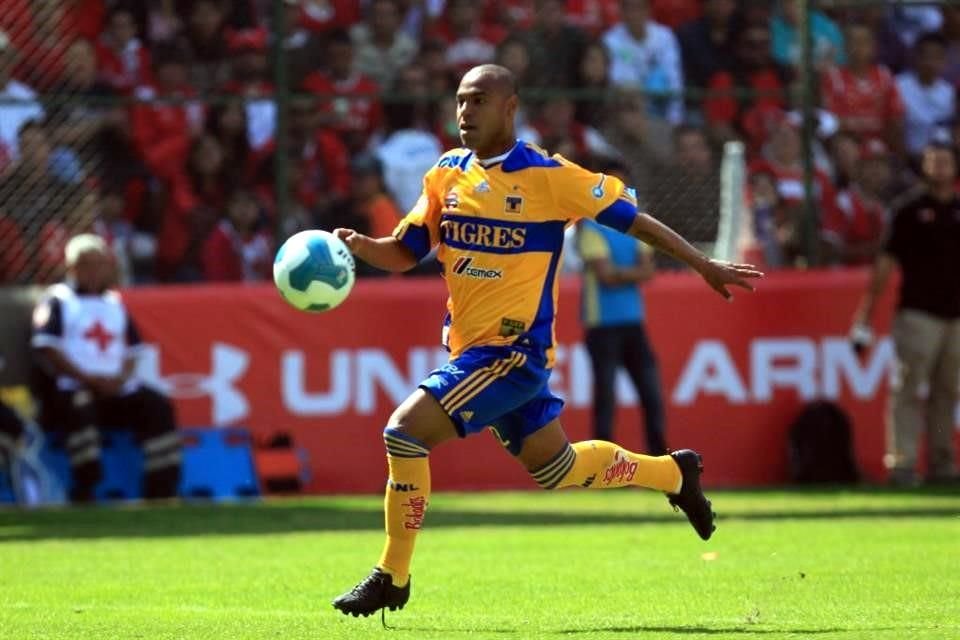 Édgar Pacheco no se adaptó a la exigencia de Ricardo Ferretti.