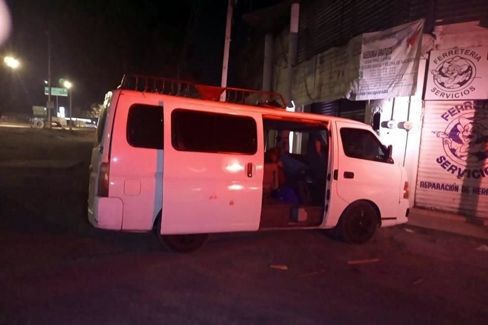 El hallazgo se dio a un costado de Periférico Sur, cerca del cruce con las Flores.