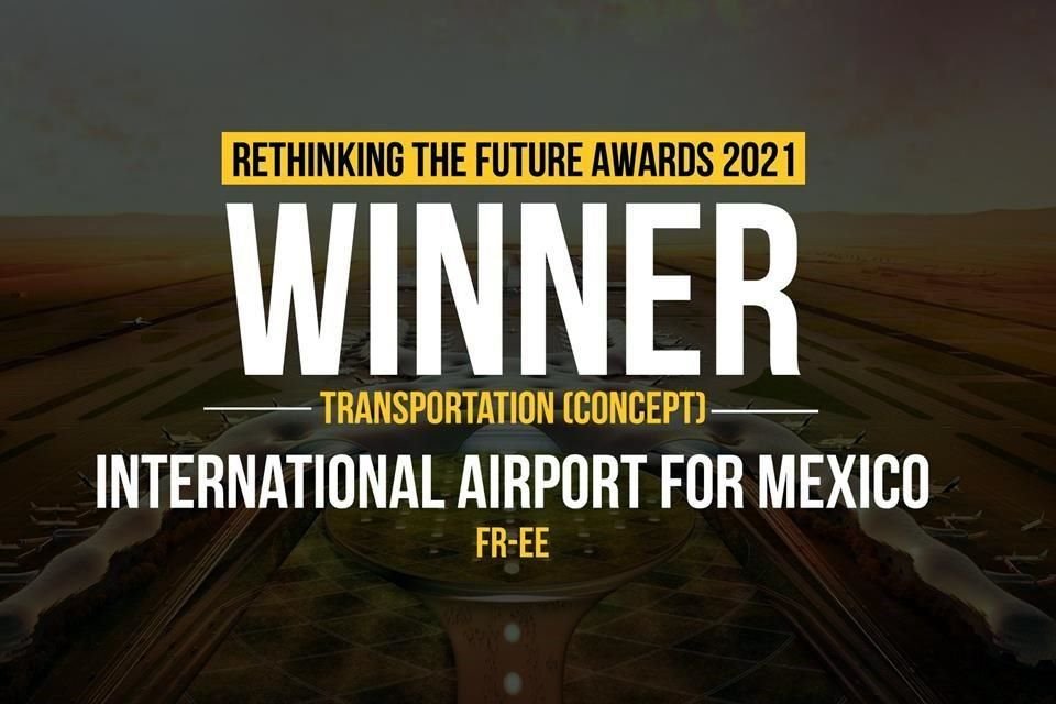 El NAIM fue diseñado por los arquitectos Fernando Romero, líder de la firma mexico-estadounidense FR-EE, y Norman Foster, ganador del Premio Pritzker y fundador del despacho Foster + Partners.
