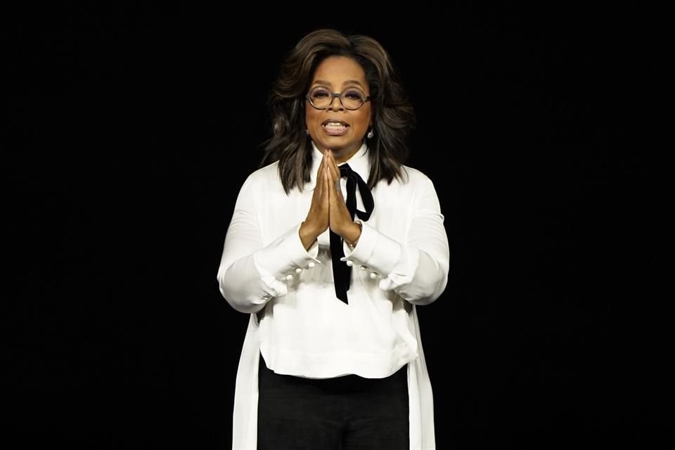 Oprah Winfrey trabajó desde el 2019 junto al Príncipe Enrique su serie documental sobre la salud mental, que llegará este mes a Apple TV+.