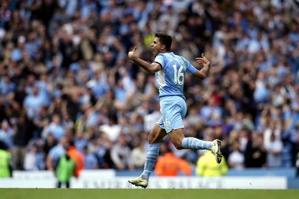 Manchester City logró con drama el título de la Liga Premier.