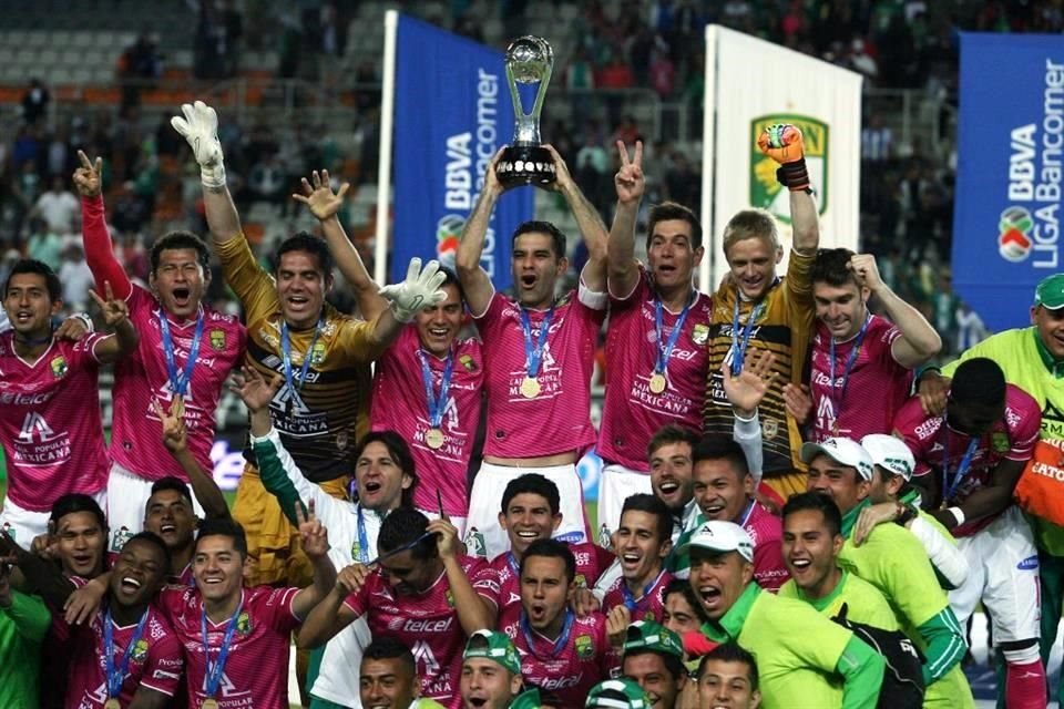 León, Campeones en el Apertura 2013 y Clausura 2014.