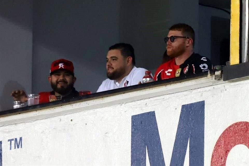 El 'Canelo' Álvarez disfrutó del duelo ayer en el Estadio Jalisco.