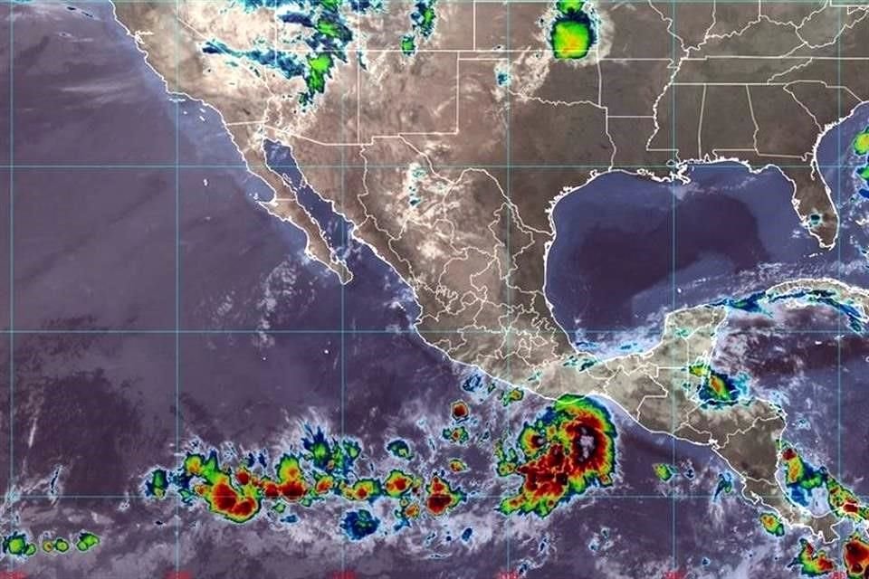 De acuerdo con pronósticos, la tormenta será huracán este domingo.
