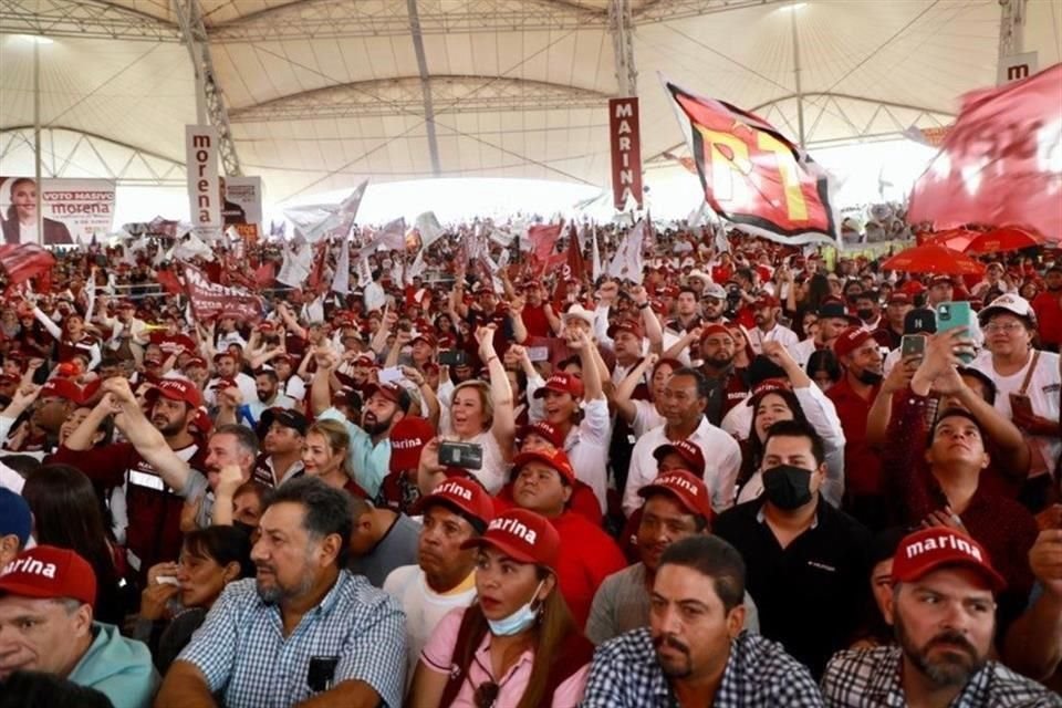 Las estructuras del PT y de Morena en Durango atirrobarron la Feria Nacional.